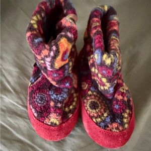Acorn Multicolor Floral Knit Kids Slipper Boots with Red Toe